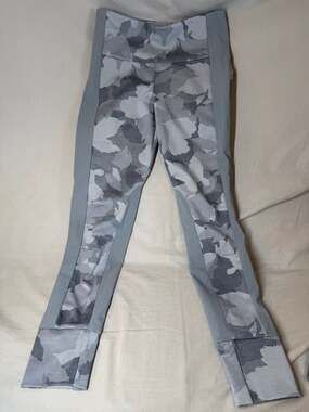 Athleta Gray Camo High Rise Leggings Size XSP